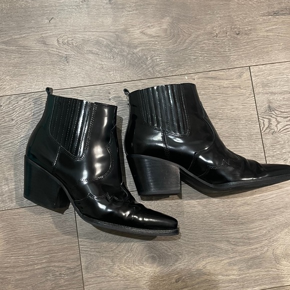 Sam Edelman Western Booties. - Picture 2 of 5